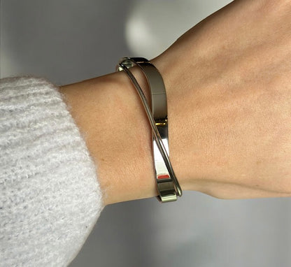 Zilveren crossover bangle - Ylova
