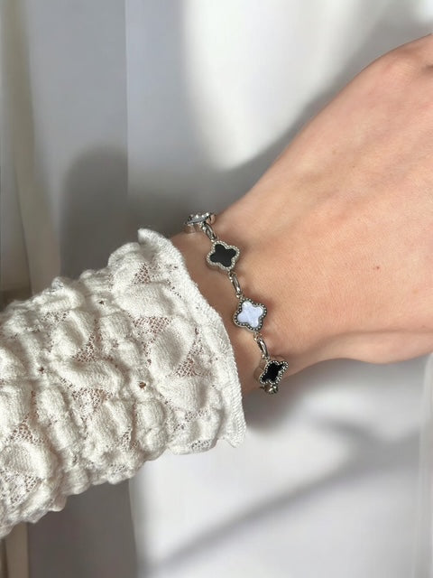 Zilveren armband met klavers - Ylova