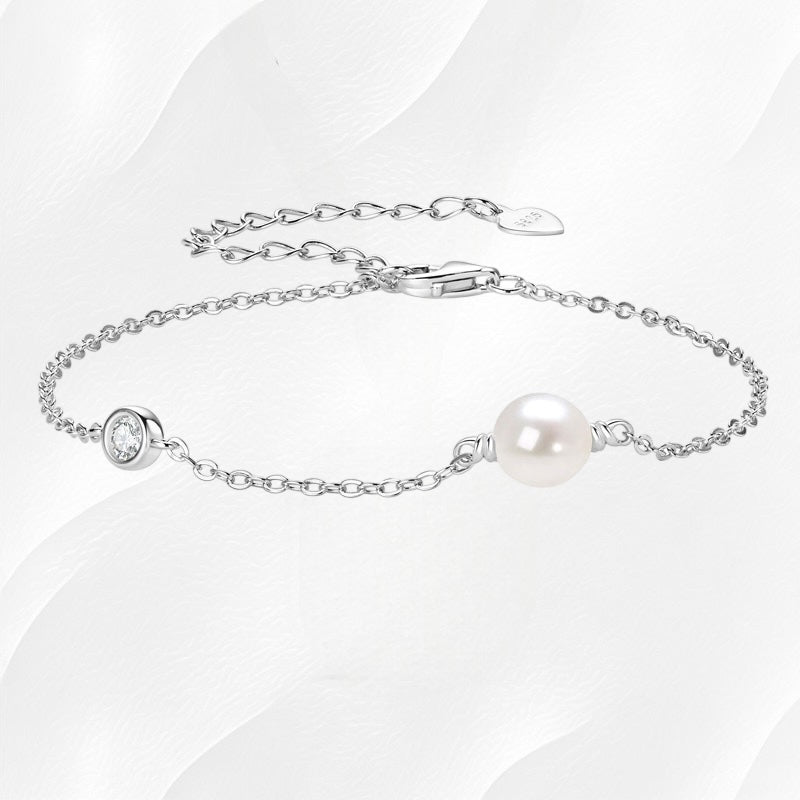 Ylova zilveren armband met parel en diamantje - Ylova