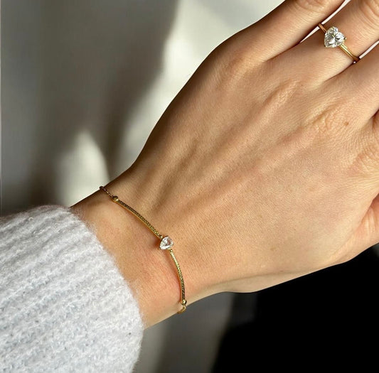 Minimalistische gouden armband met hartje - Ylova
